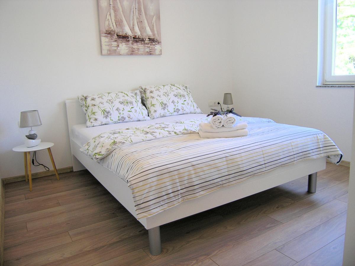 Apartman Danijel Krk Town Exterior foto