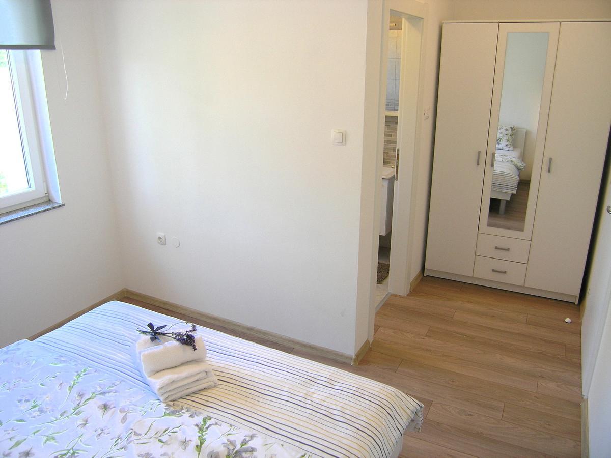 Apartman Danijel Krk Town Exterior foto