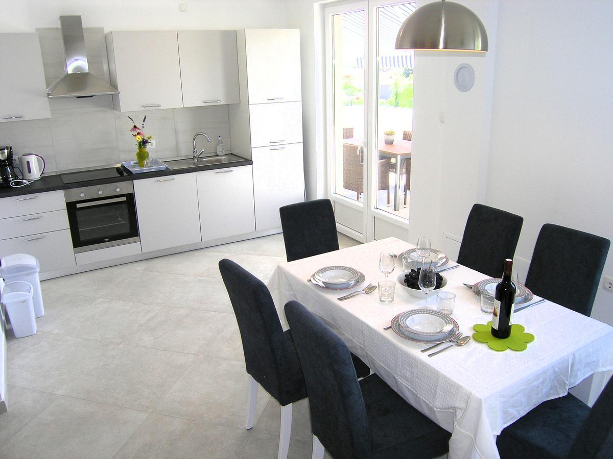Apartman Danijel Krk Town Exterior foto